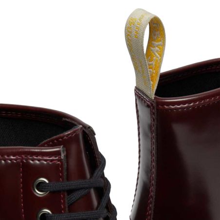 Dr. Martens - 1460 Cherry Red Oxford Rub Off, veganer Stiefel